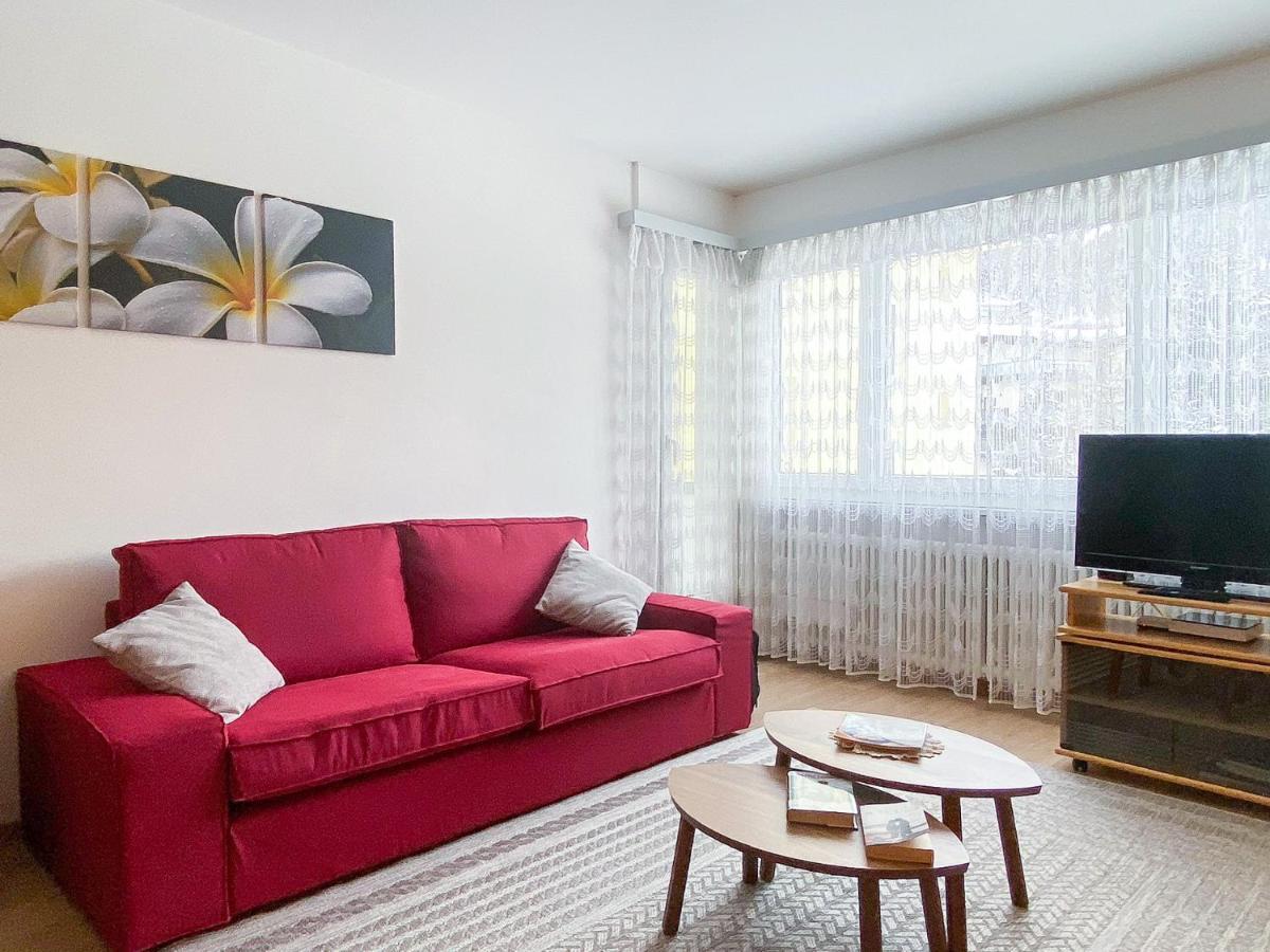 Zentrale Wohnung In St. Moritz Mit Grossem Balkon Extérieur photo
