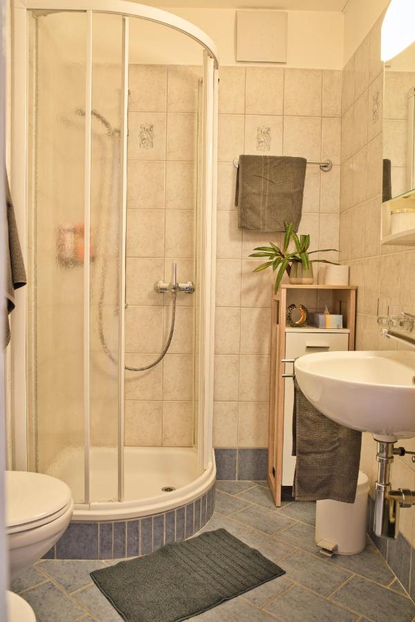 Zentrale Wohnung In St. Moritz Mit Grossem Balkon Extérieur photo